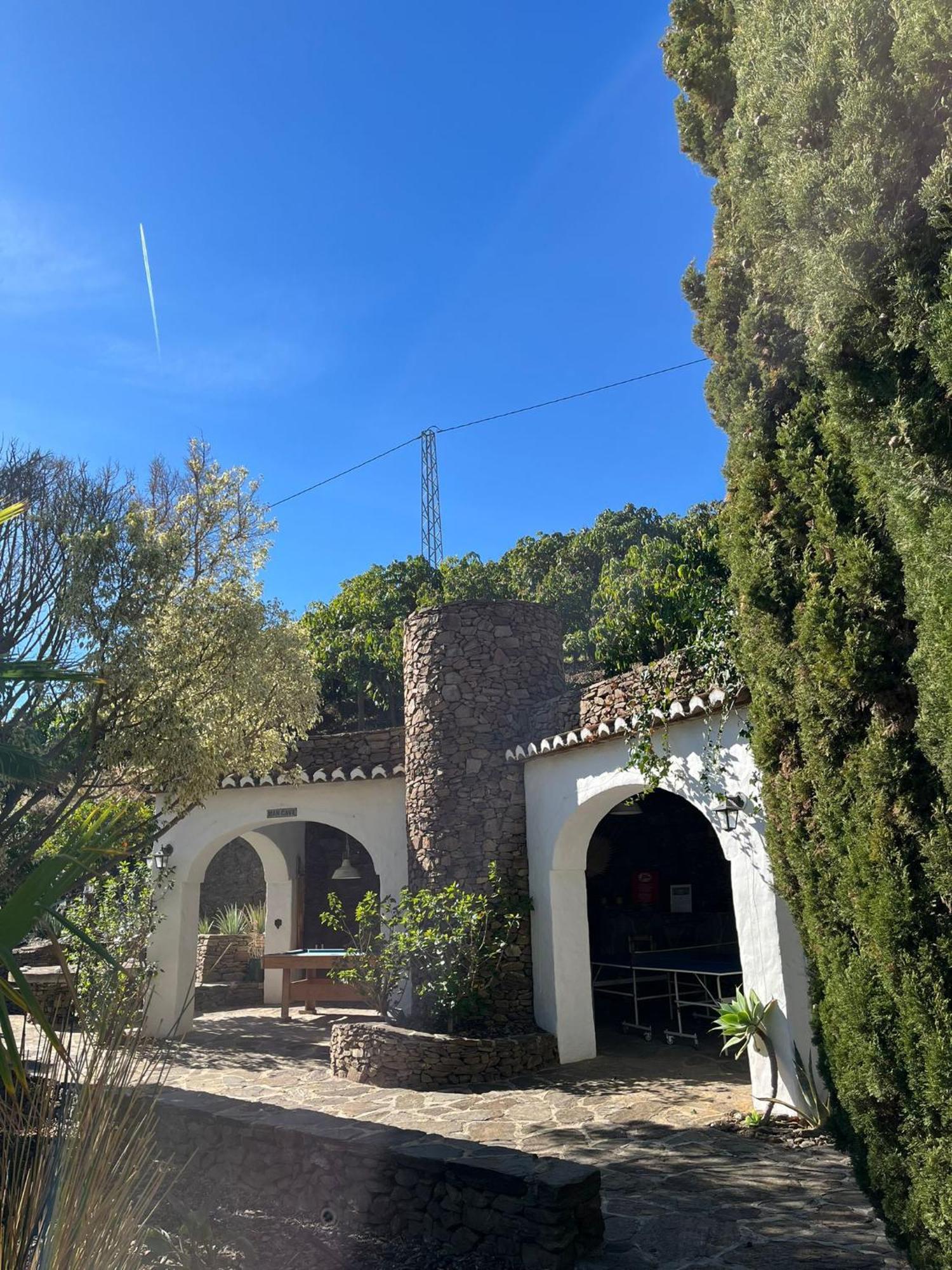 La Casa Del Burro Bed & Breakfast Нерха Екстериор снимка