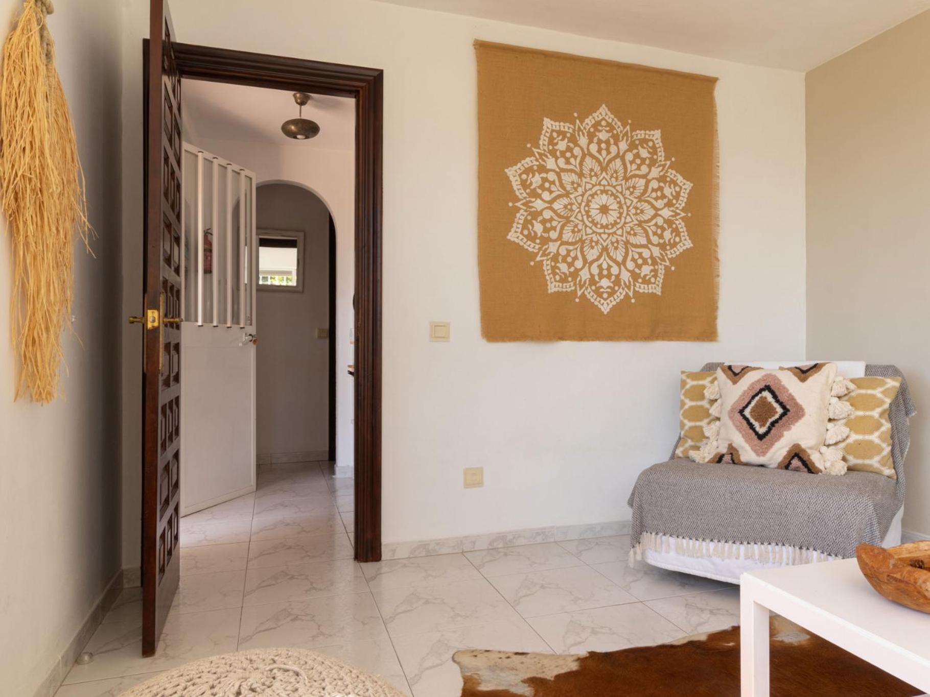 La Casa Del Burro Bed & Breakfast Нерха Екстериор снимка